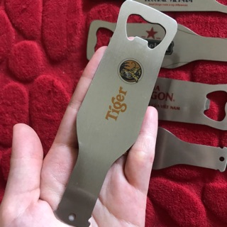 Khui nắp chai inox