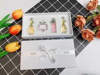 Set Nước Hoa DIOR Mini AUTH 100% Quà Tặng 20/10
