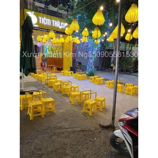 Lồng đèn Vàng Hội An