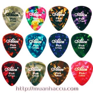 Bộ 20 pick Guitar 0.71 mm Giá sỉ