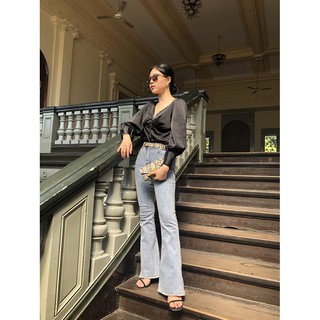 Áo dài tay lụa bồng phối khuy bọc
