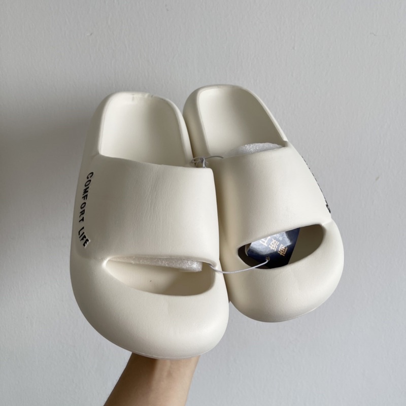 Dép thời trang bịt mũi cực phẩm, đế êm 4cm hot trend 2022 D187