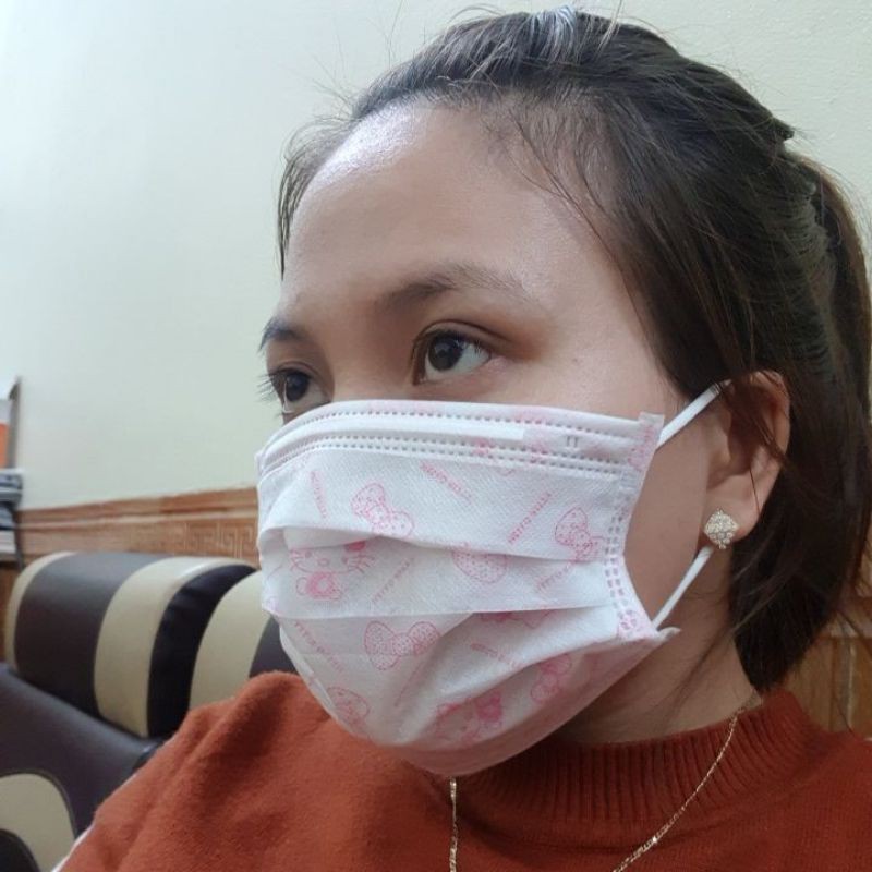 Hộp 50 Chiếc Khẩu Trang y tế 4 lớp Họa tiết Hello Kitty Hồng cho người lớn | BigBuy360 - bigbuy360.vn