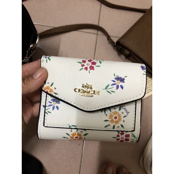 Pass ví coach ngắn siêu đẹp