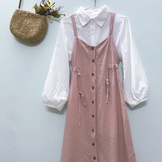 yếm tiểu thư xinh xắn