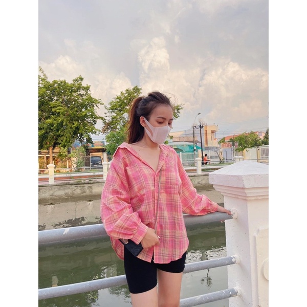 LOVI SHOP- Áo sơ mi caro cánh dơi form rộng Hồng Xanh