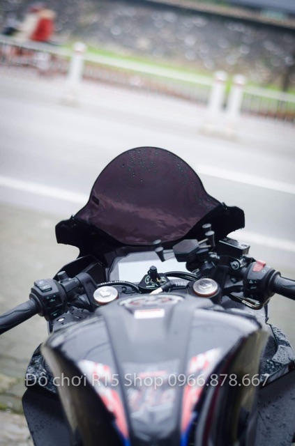 Kính chắn gió R15 v3 , R15v3 Thailand puig