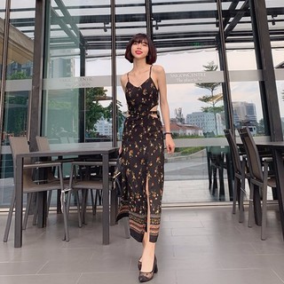 Maxi hở lưng khoét eo