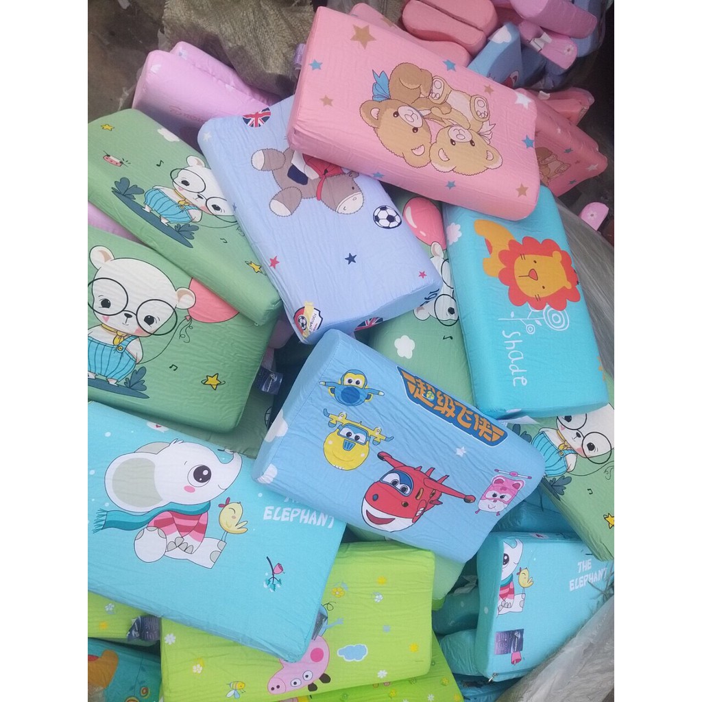 Gối cao su trẻ em