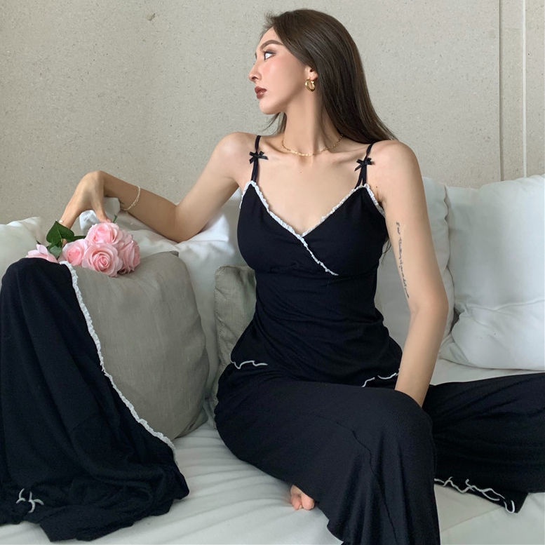 Bộ đồ ngủ vải lụa tay dài có mút ngực thời trang xuân thu cho nữ