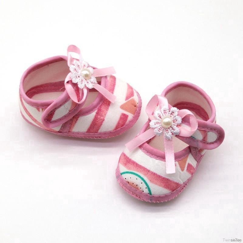 Giày tập đi cotton mềm mại dễ thương cho bé