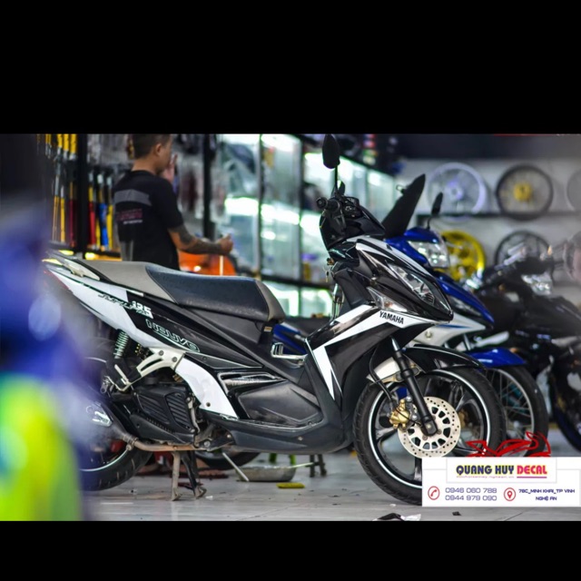 Tem trùm Nouvo LX trắng đen