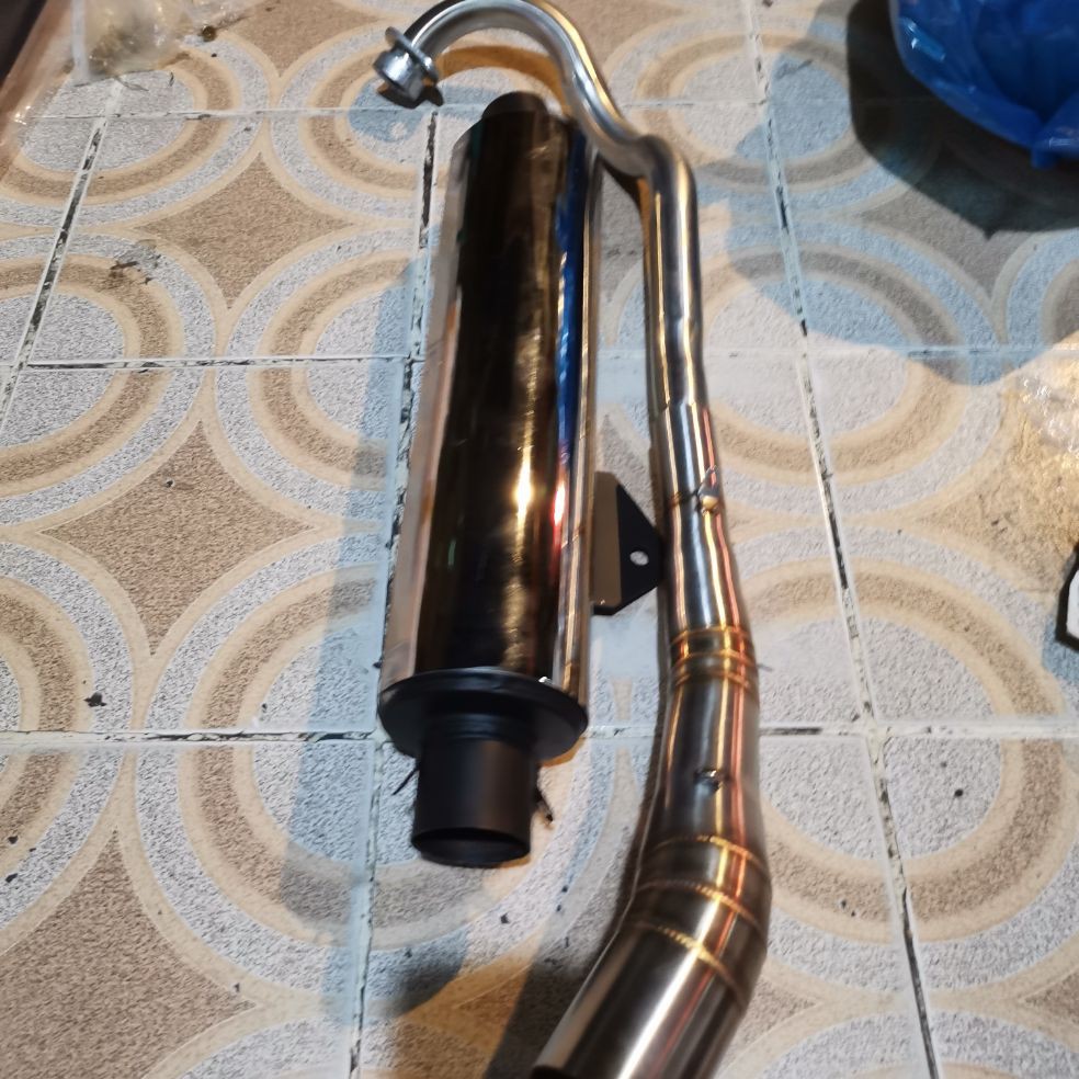 ô cbr, pô redleo, pô exciter, thiết kế hình dạng cổ cong có 2 khúc dành cho xe exciter 150