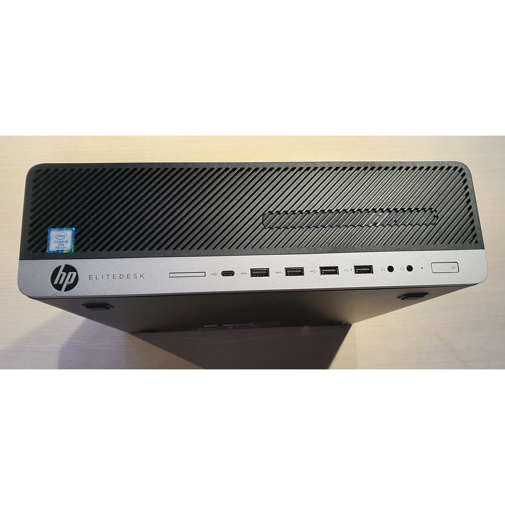 Máy tính đồng bộHP EliteDesk 800 G3 :  i5-7500@3.40GHz /256GB SSD /8GB RAM /Windows 10 Pro