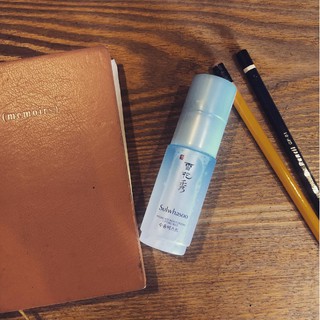 Xịt khoáng dưỡng ẩm Sulwhasoo Hydro-Aid Moisturizing Lifting Mist.