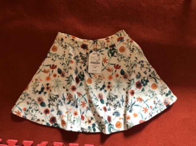 Loạt áo,chân váy auth