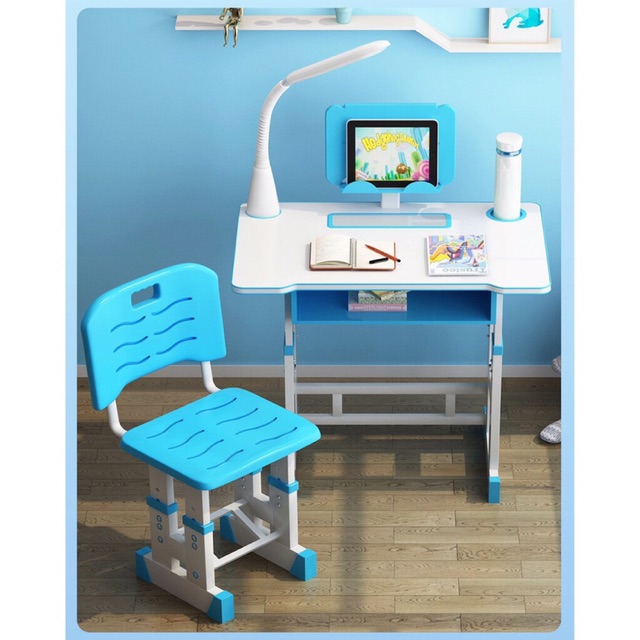 Hàng có sẵn Bàn học thông minh chống gù lưng chống cận thị điều chỉnh độ cao kèm đèn Led màu xanh gồm bàn+ ghế+ đèn | BigBuy360 - bigbuy360.vn