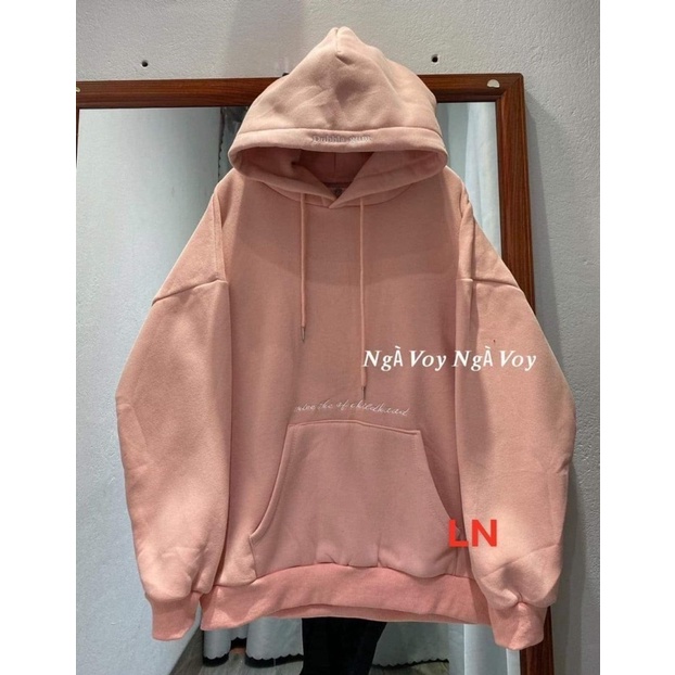 Áo hoodie chữ trên túi LN11