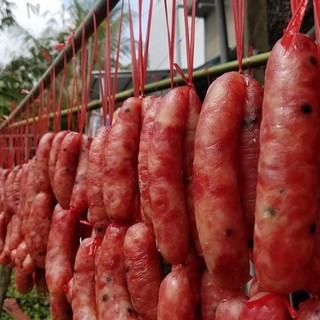 1KG LẠP XƯỞNG TƯƠI NHÀ LÀM LONG AN (HOMEMADE)