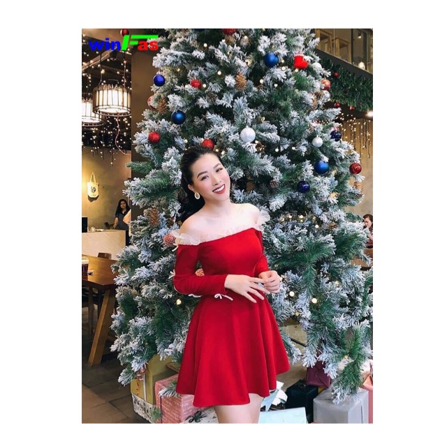 Đầm Xoè Trễ Vai Tay Dài