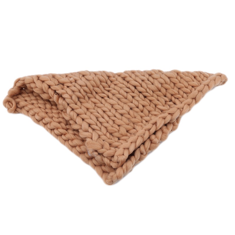 Chăn đan len dùng làm đạo cụ chụp ảnh cho bé sơ sinh