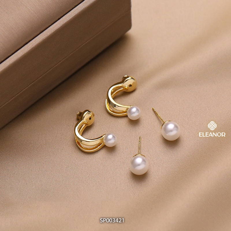 Bông tai nữ chuôi bạc 925 Eleanor Accessories viền chữ C ngọc trai nhân tạo phụ kiện trang sức 3421