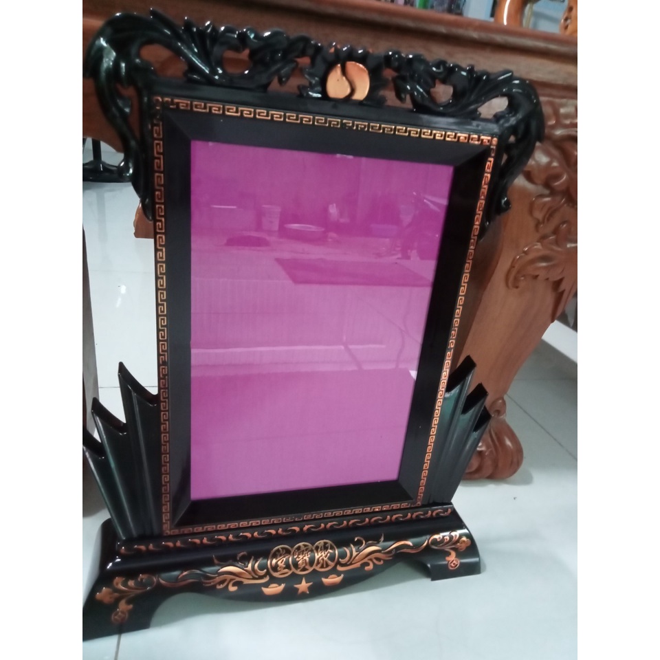Khung hình thờ có chân đế đẹp . bền 20x25 , 20x30