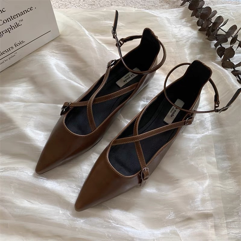 Giày búp bê đan dây chéo