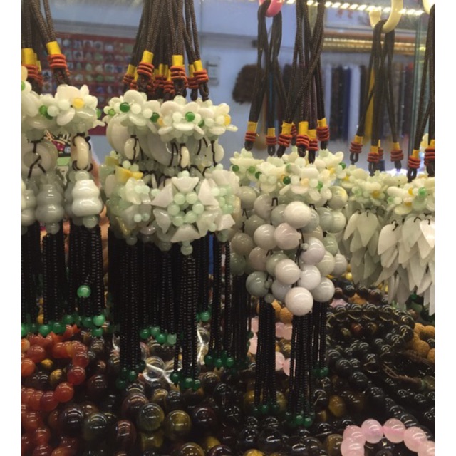 Ngọc bội phong thuỷ treo xe