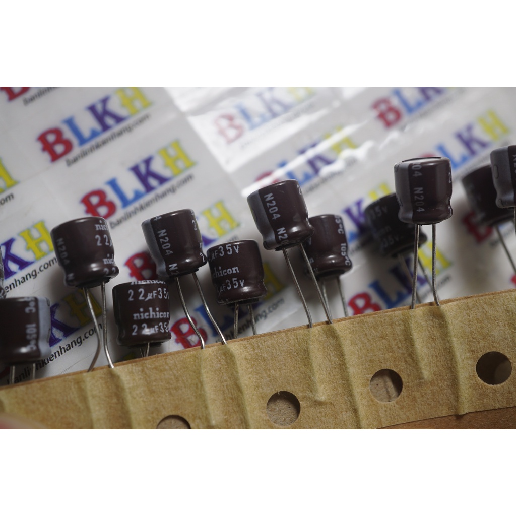 20 Tụ hóa Nhật Bản 35V 22uF 6x7 chính hãng Nichicon
