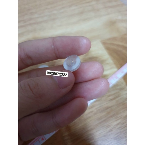 Nút Áo Sơ Mi Bóng 4 Lỗ Gói 20 Viên