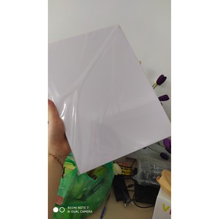 Giấy in màu Couche bóng 2 mặt 140g