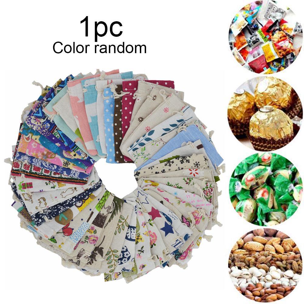 Set 10 túi dây rút đựng kẹo họa tiết phong cách giáng sinh dễ thương B1S9