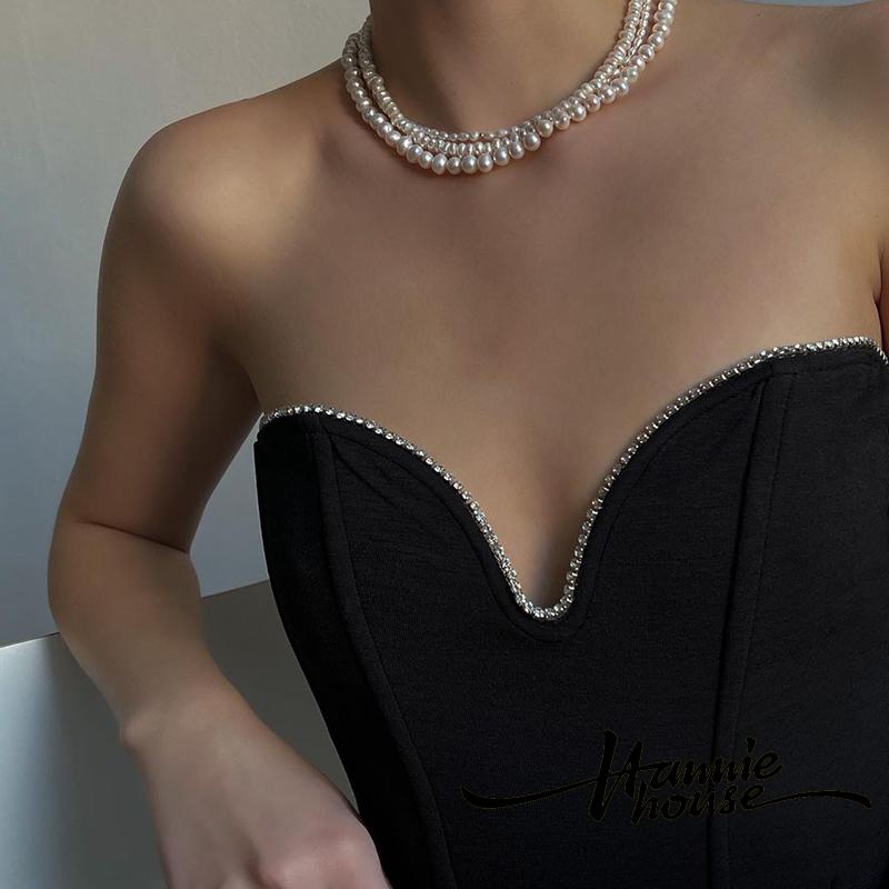 Áo Tank Top Cổ Chữ V Khoét Sâu Đính Đá Lấp Lánh Quyến Rũ
