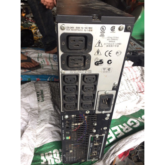 Bộ lưu điện UPS APC RT 3000 2100w Sin chuẩn có card 1931