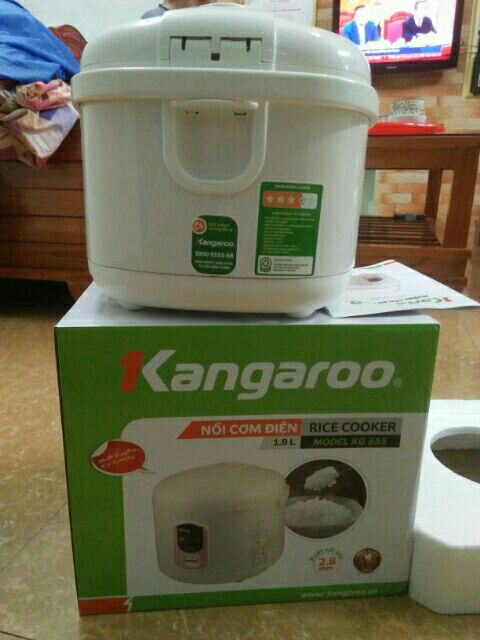Nồi cơm điện kangaroo kg555 1,8L ( bảo hành chính hãng toàn quốc 12 tháng)
