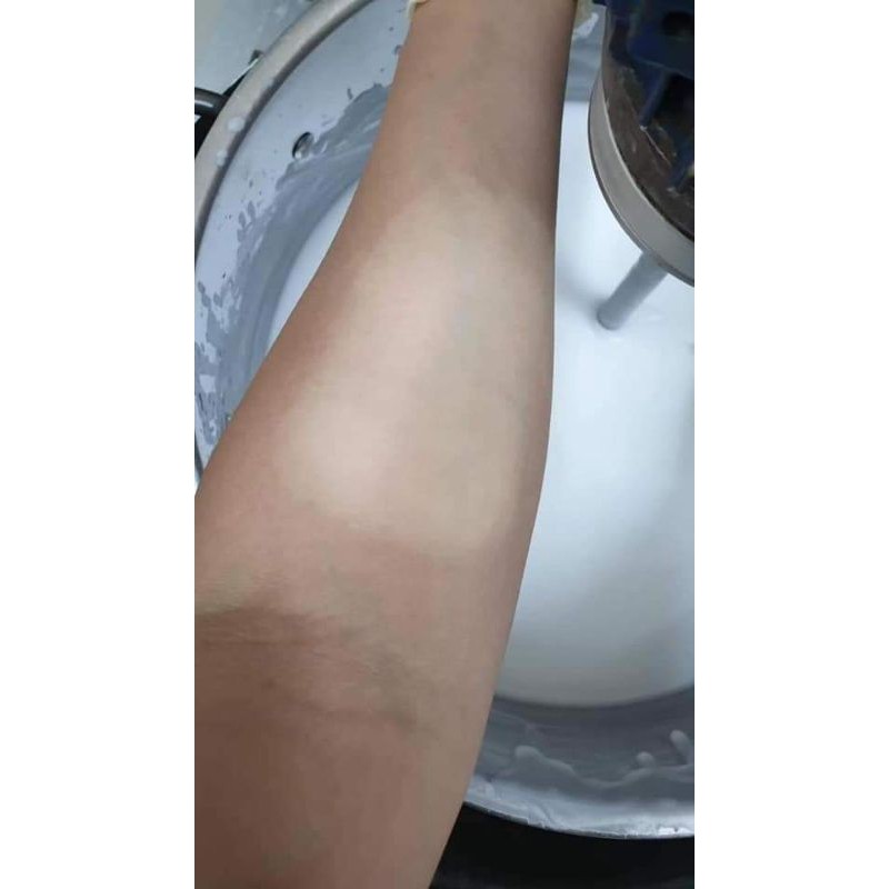 khử sắc tố melamin body