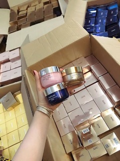 Kem Dưỡng AHC Capture Solution Max Cream (50ml)