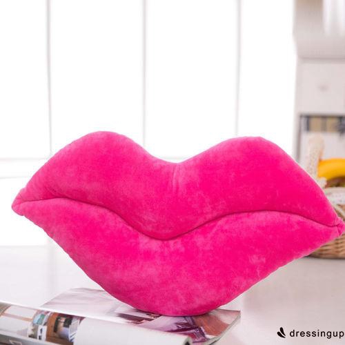 Gối hình trái tim hình môi trang trí