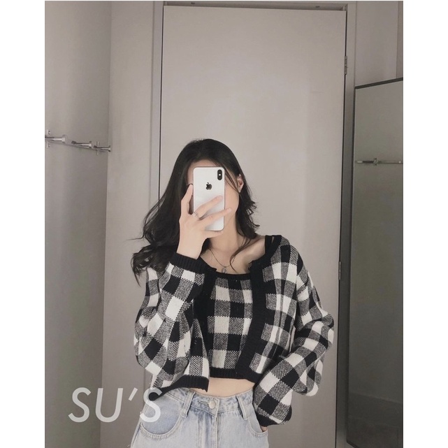 Sét áo len khoác ngoài kèm áo 2 dây kẻ caro