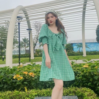 Đầm mocking trễ vai form suông rộng cột nơ sau thời trang GAGO hoạ tiết caro nhí màu xanh lá GG3835