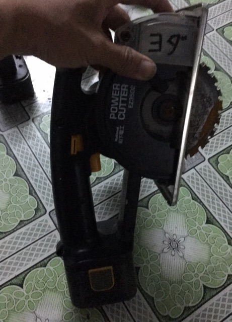 Máy cưa gỗ National POWER CUTTER EZ3502 , EZ3501 và EZ3500... hàng bãi nội địa Nhật .