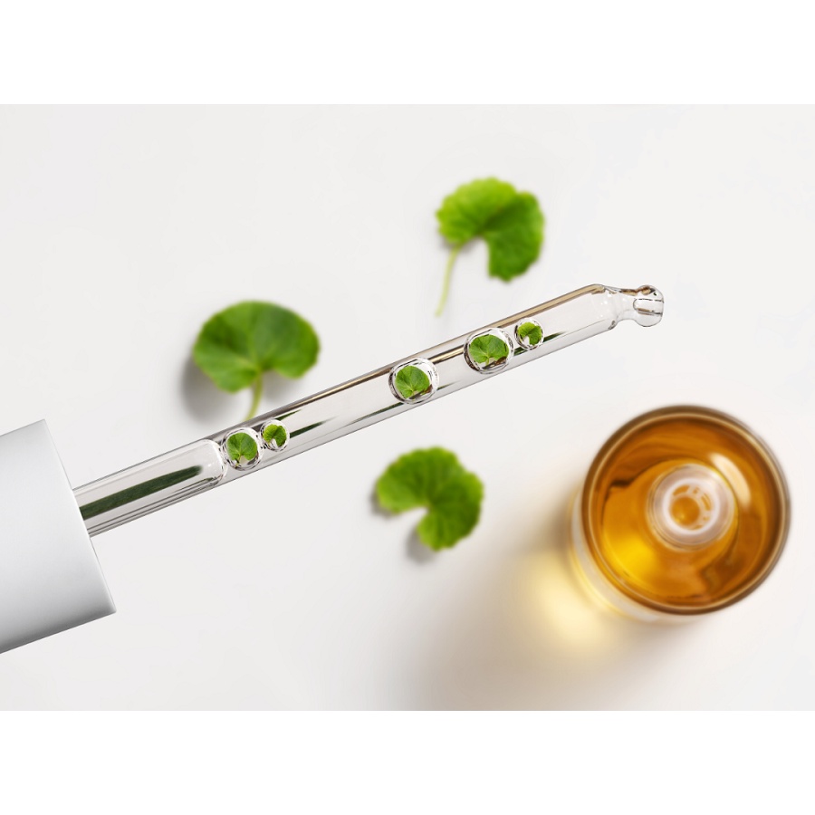 Tinh Chất Rau Má Giảm Mụn Và Làm Dịu Dành Cho Da Nhạy Cảm Skin1004 Madagascar Centella Ampoule 30ml/55ml/100ml