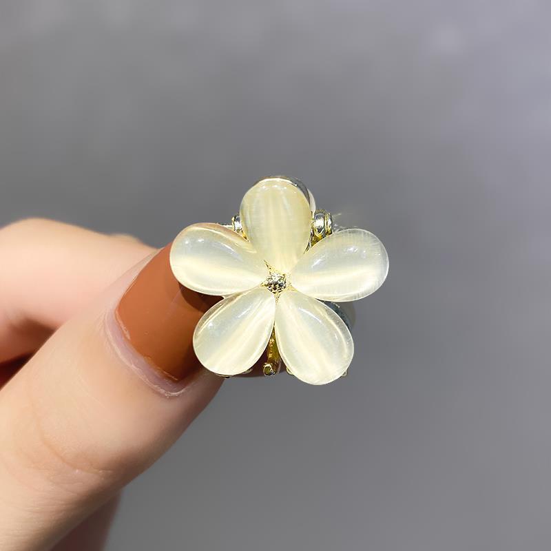 Kẹp Tóc Hình Cá Mập Đính Đá Opal Nhân Tạo Thời Trang Cho Nữ