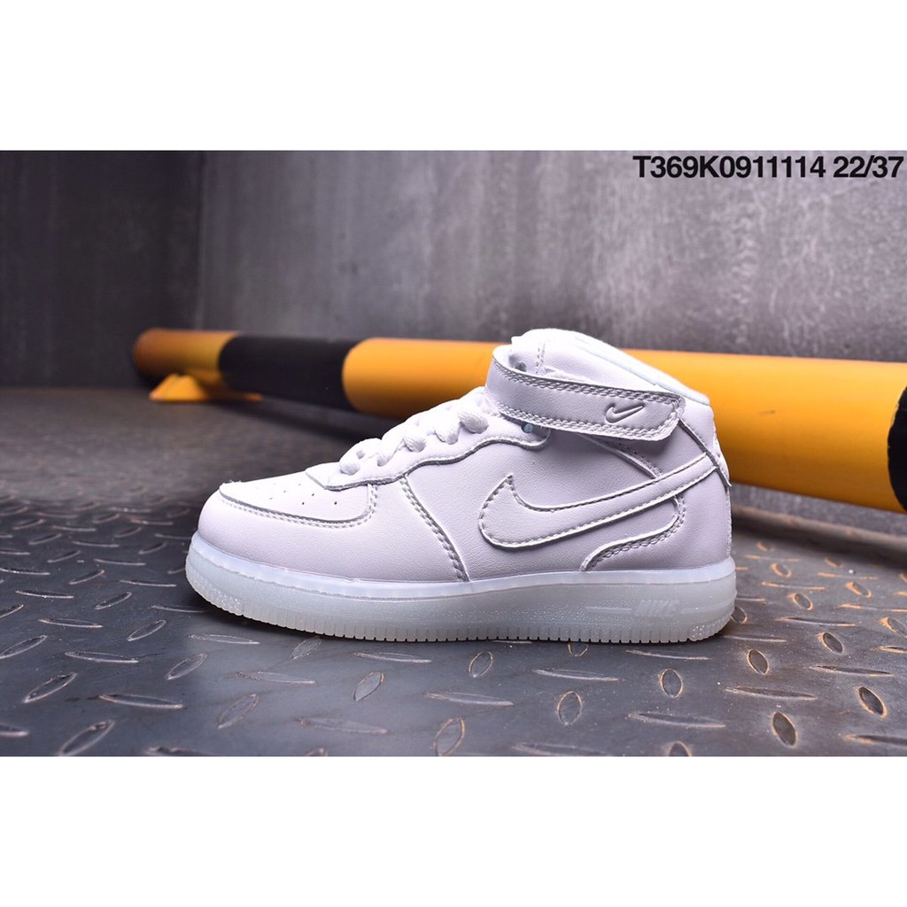 Giày Thể Thao Nike Air Force 1 Thời Trang Năng Động