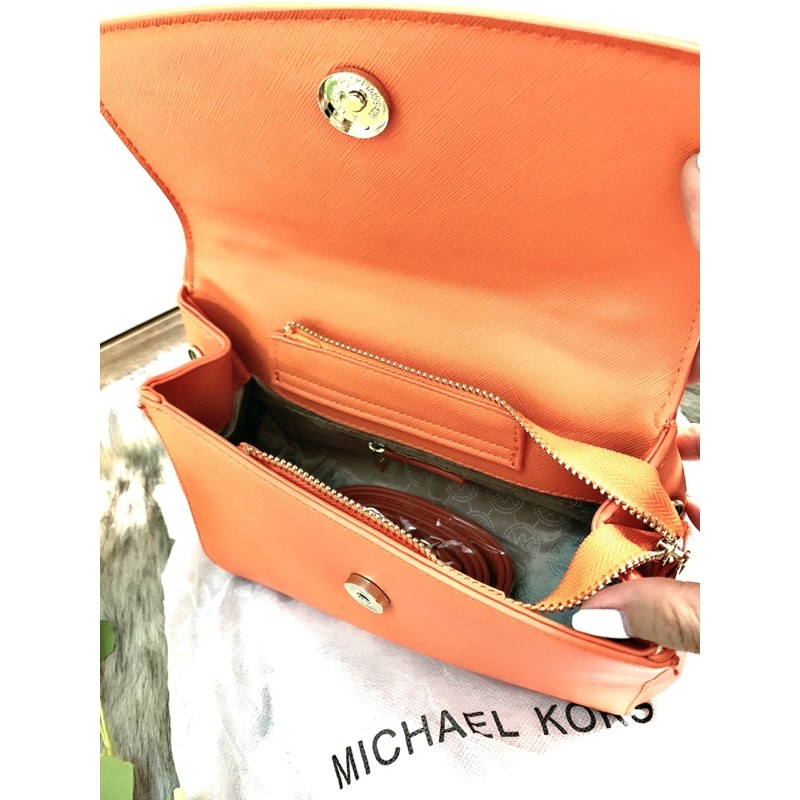 Túi Michael Kors nhiều màu