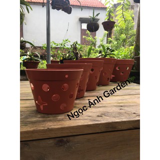 Chậu nhựa giả đất nung trồng lan đủ kích thước