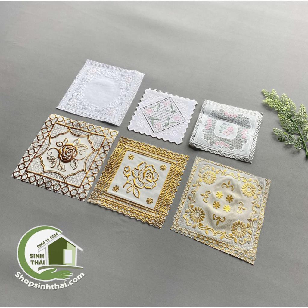 Tấm lót ly bằng nhựa, có ren, hoa văn dập nổi 10cm x 10cm