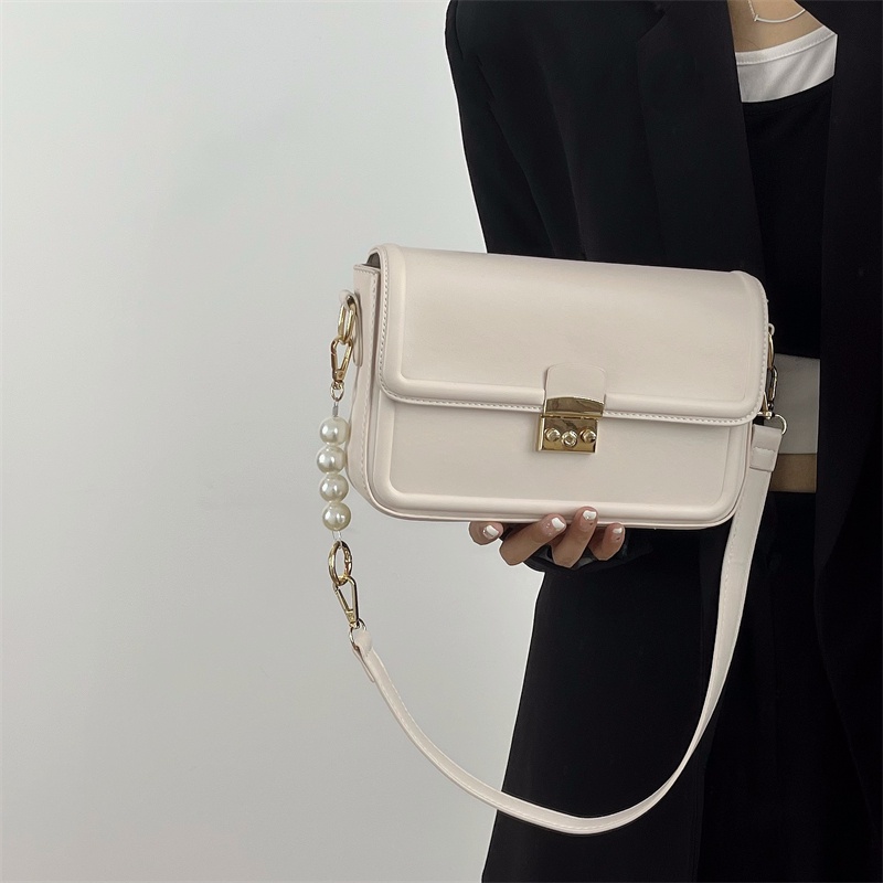 Túi Đeo Vai / Kẹp Nách Quai Ngọc Trai Mới