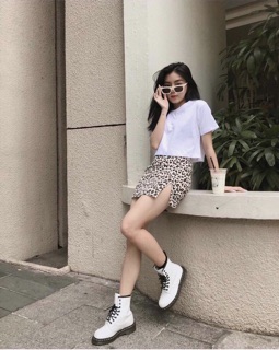 Set áo croptop kèm chân váy beo